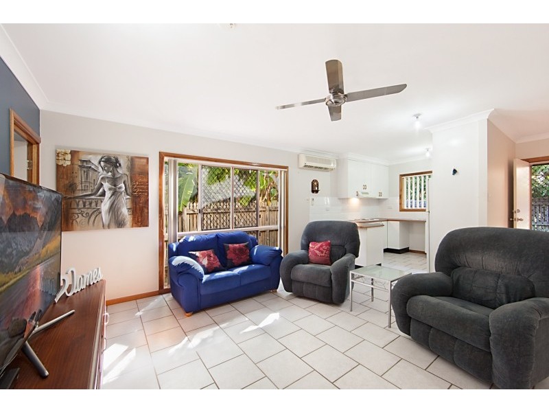 4/50 Latchford Street, Pimlico QLD 4812