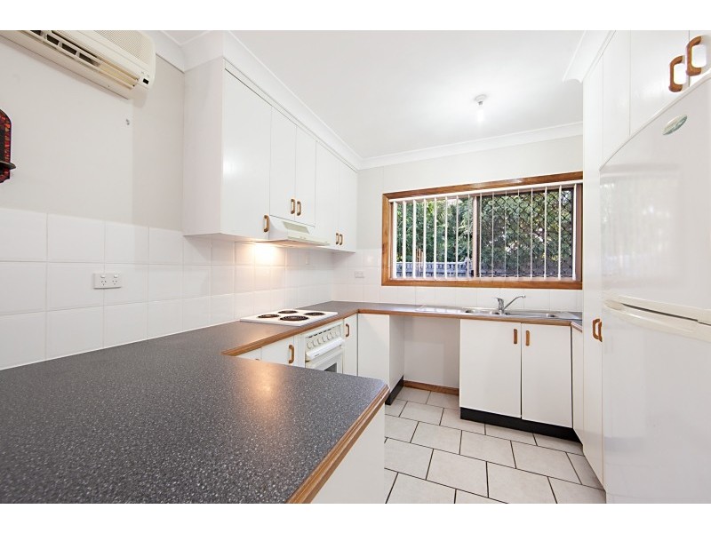 4/50 Latchford Street, Pimlico QLD 4812