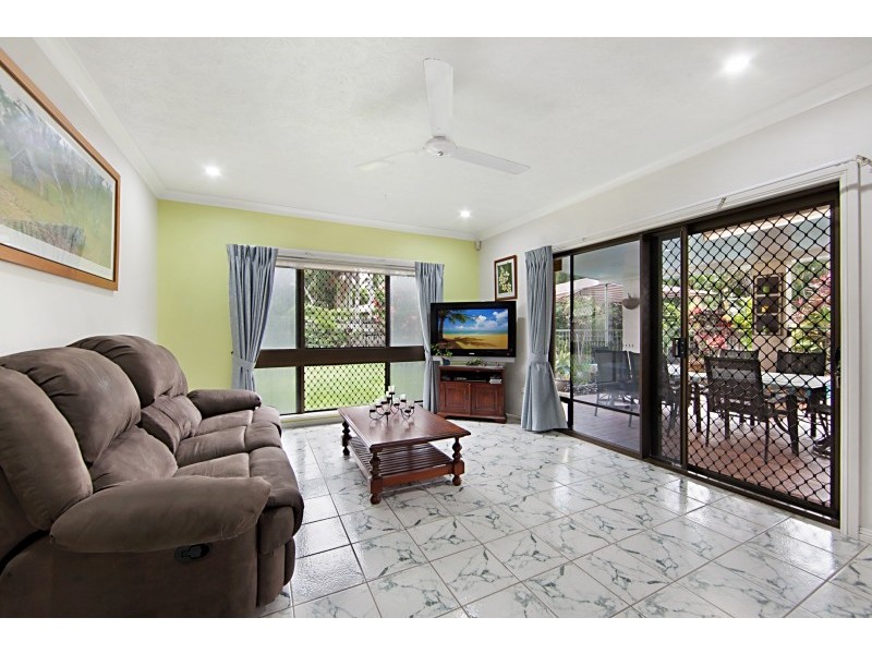 30 Hinchinbrook Drive, Thuringowa Central QLD 4817