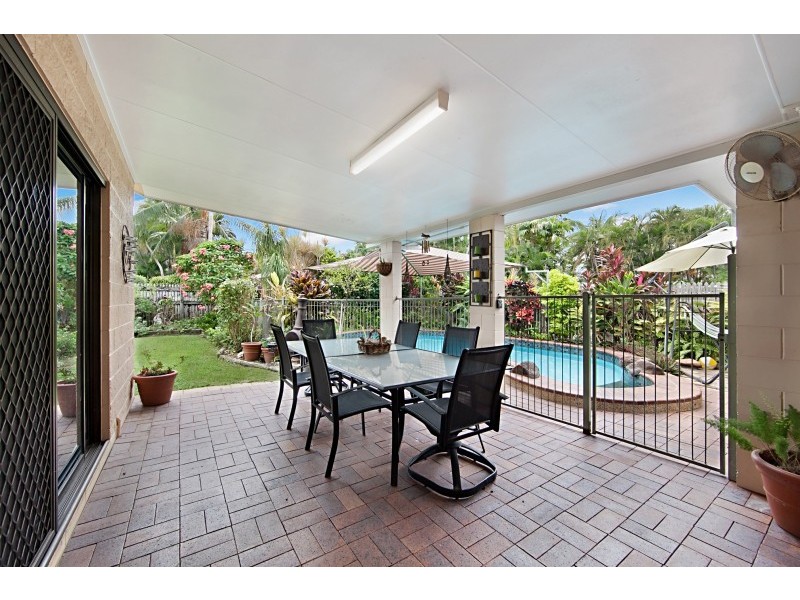 30 Hinchinbrook Drive, Thuringowa Central QLD 4817