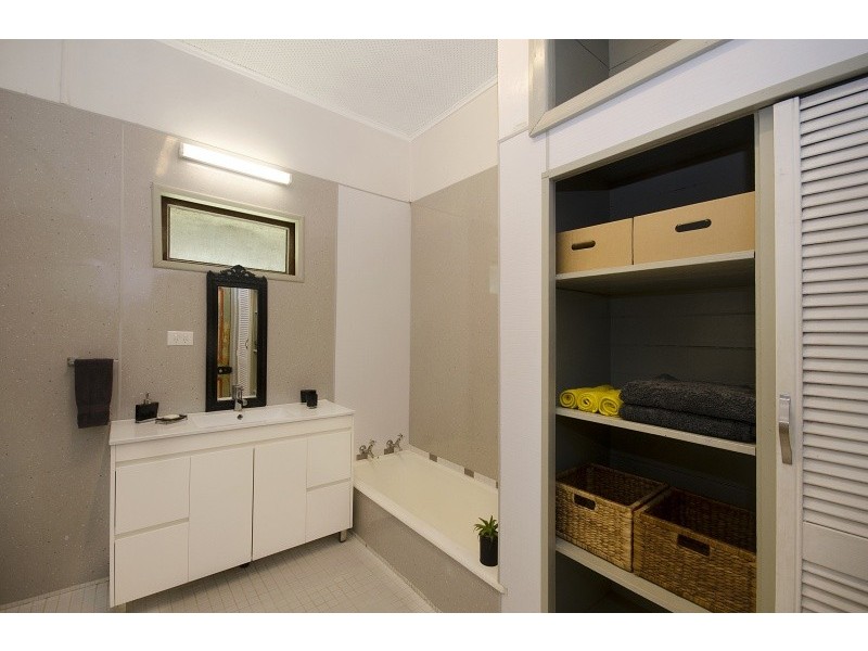 7 Sixth Avenue, South Townsville QLD 4810