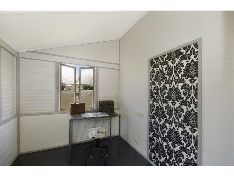 7 Sixth Avenue, South Townsville QLD 4810