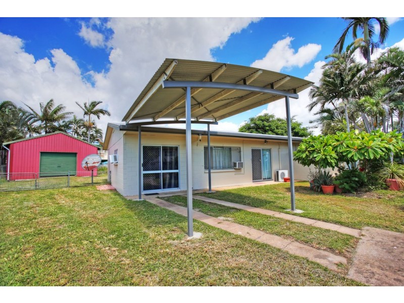 24 Ives Street, Kirwan QLD 4817