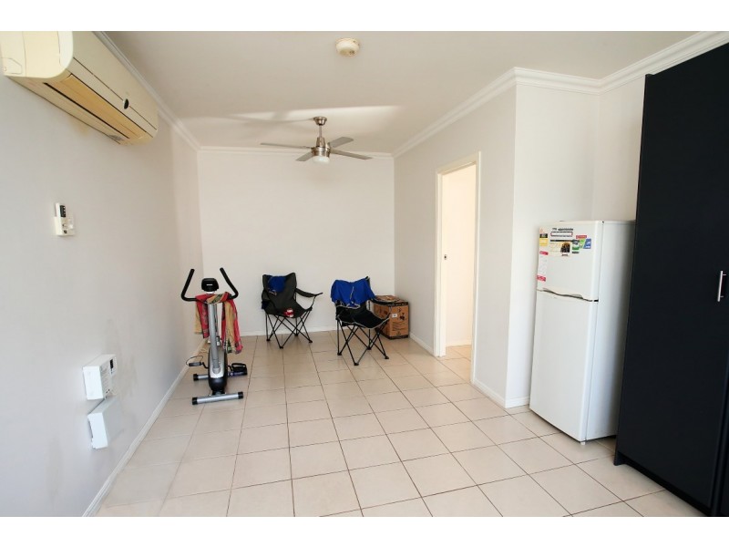 28 Nelson Street, South Townsville QLD 4810