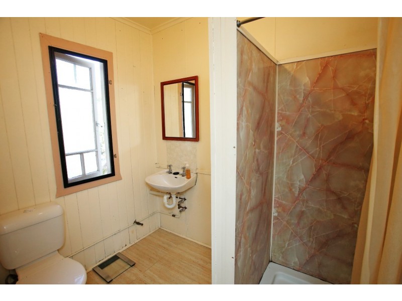 28 Nelson Street, South Townsville QLD 4810