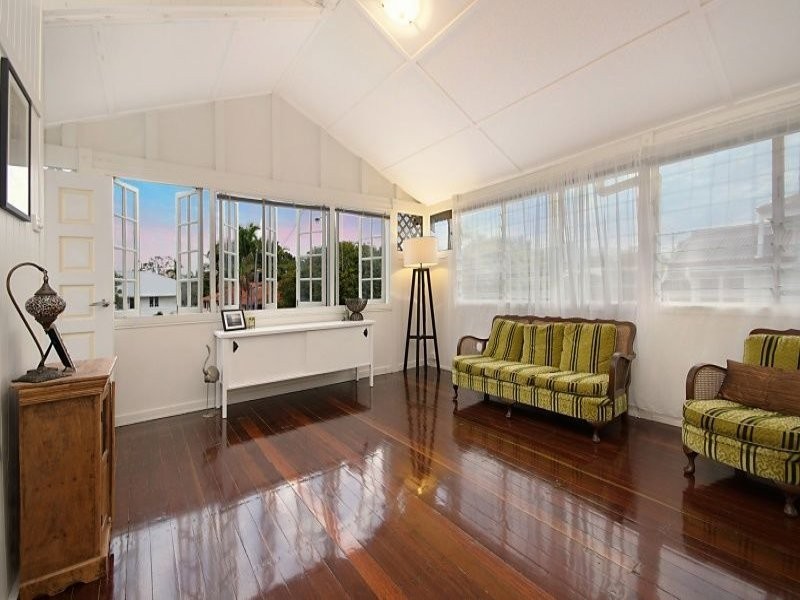 15 Hodel Street, Hermit Park QLD 4812