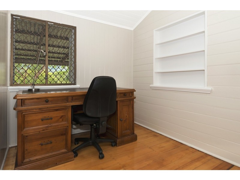 5 Mac Court, Kelso QLD 4815