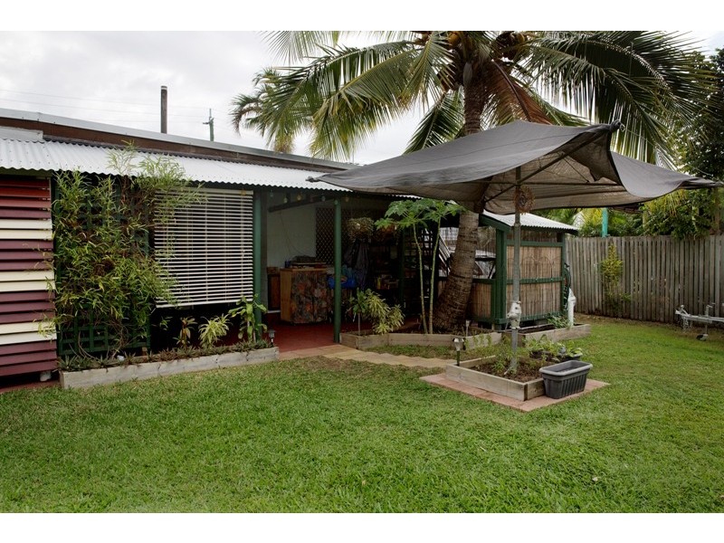 24 Cavendish Street, Pimlico QLD 4812