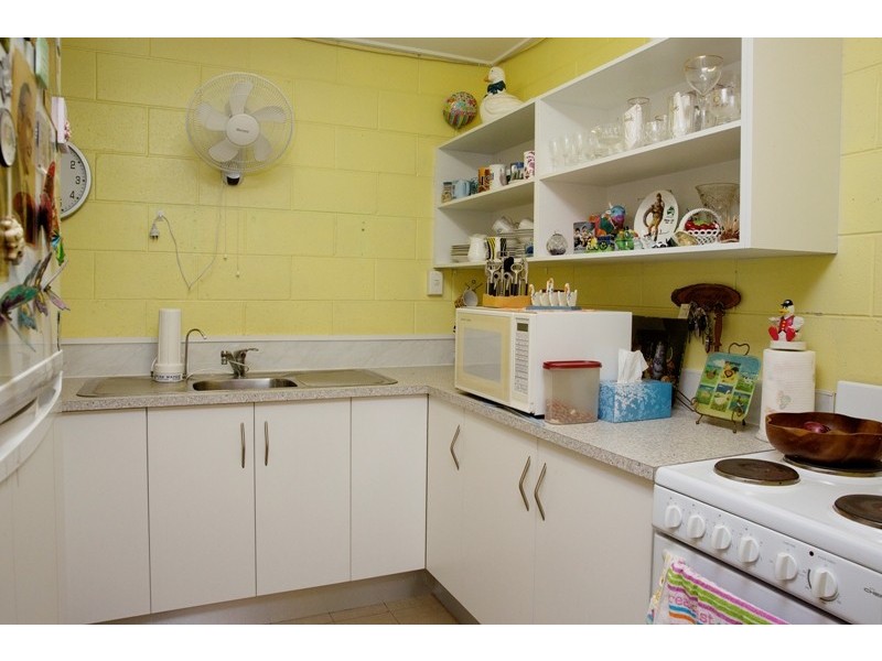 24 Cavendish Street, Pimlico QLD 4812