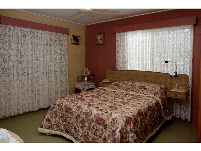 24 Cavendish Street, Pimlico QLD 4812