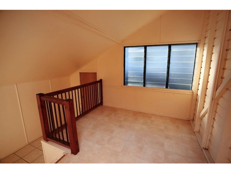 15 Portland Street, Hyde Park QLD 4812