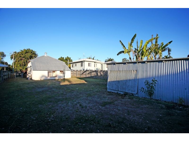 15 Portland Street, Hyde Park QLD 4812