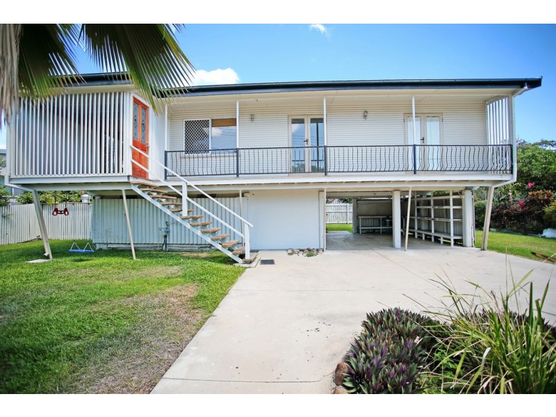 3 Illoura Street, Cranbrook QLD 4814