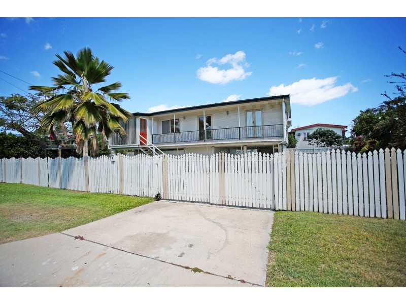 3 Illoura Street, Cranbrook QLD 4814