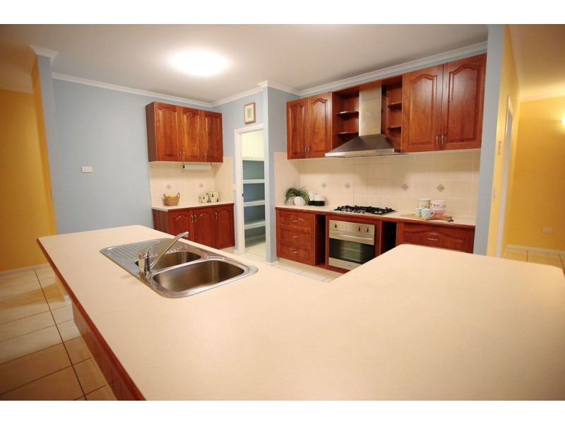 38A Golf Links Drive, Kirwan QLD 4817