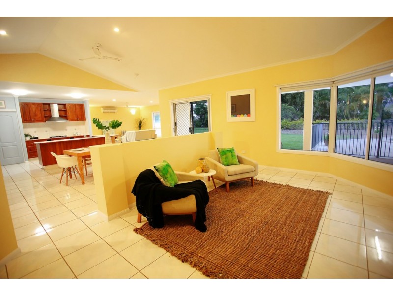 38A Golf Links Drive, Kirwan QLD 4817