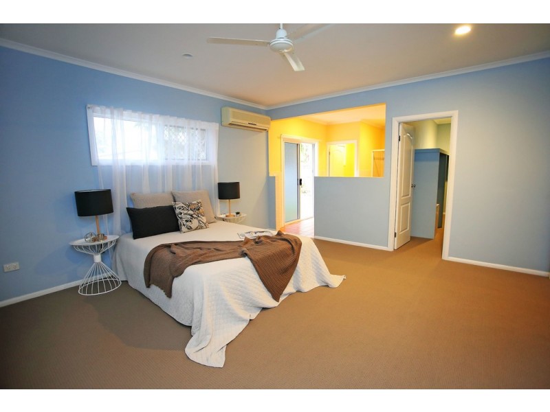 38A Golf Links Drive, Kirwan QLD 4817