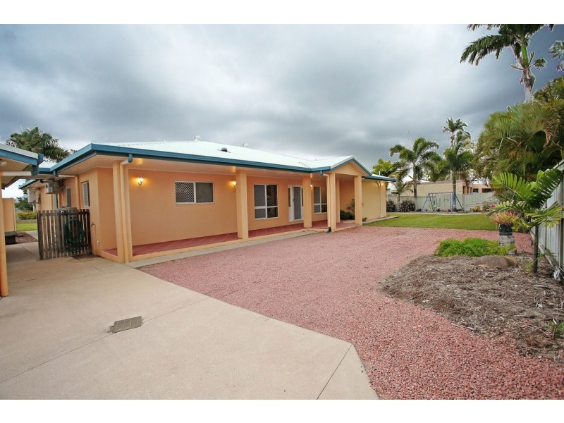 38A Golf Links Drive, Kirwan QLD 4817