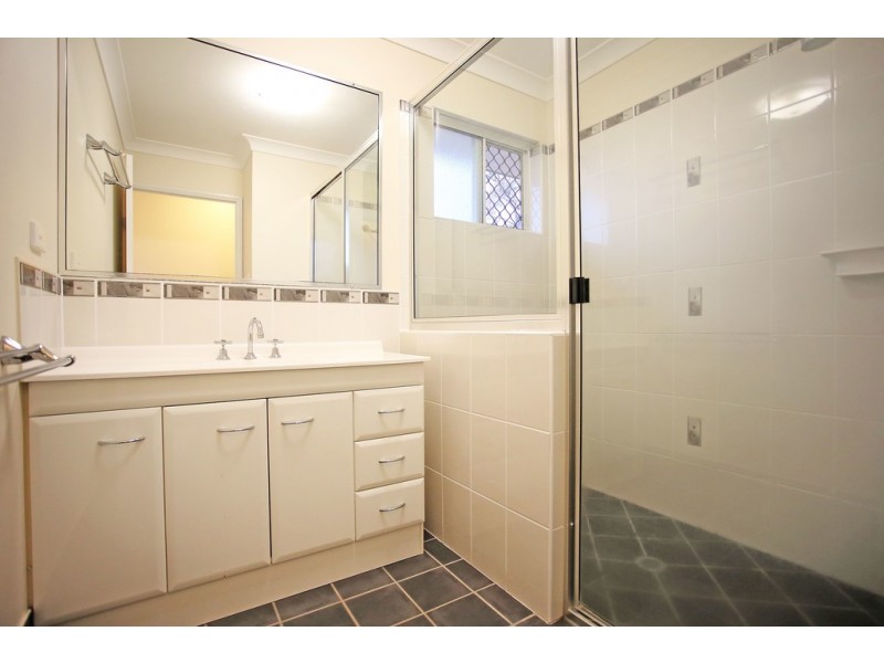 38A Golf Links Drive, Kirwan QLD 4817