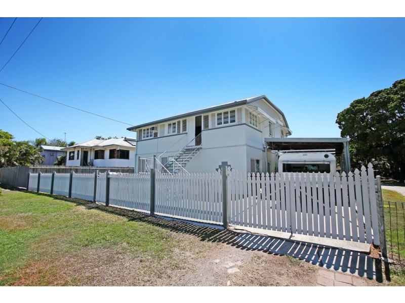 74 Ninth Avenue, Railway Estate QLD 4810