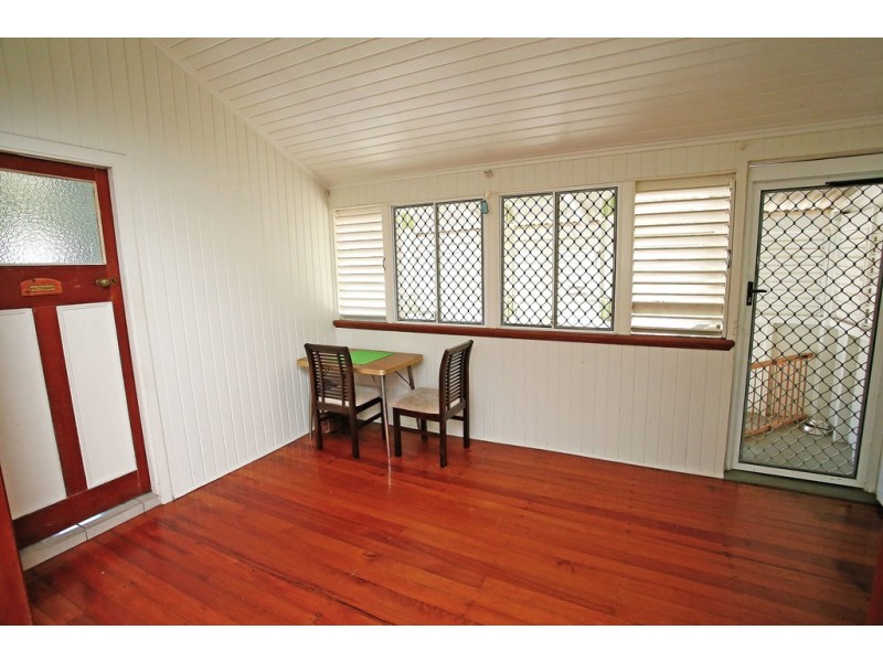 74 Ninth Avenue, Railway Estate QLD 4810