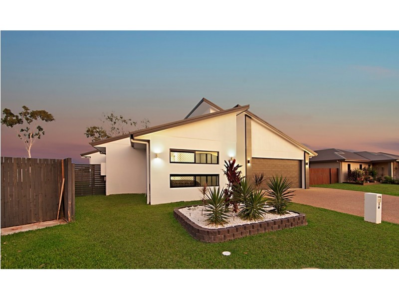 8 Pongamia Parade, Mount Low QLD 4818