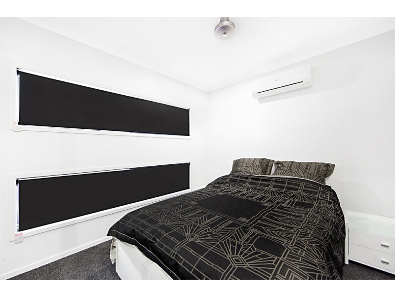 8 Pongamia Parade, Mount Low QLD 4818