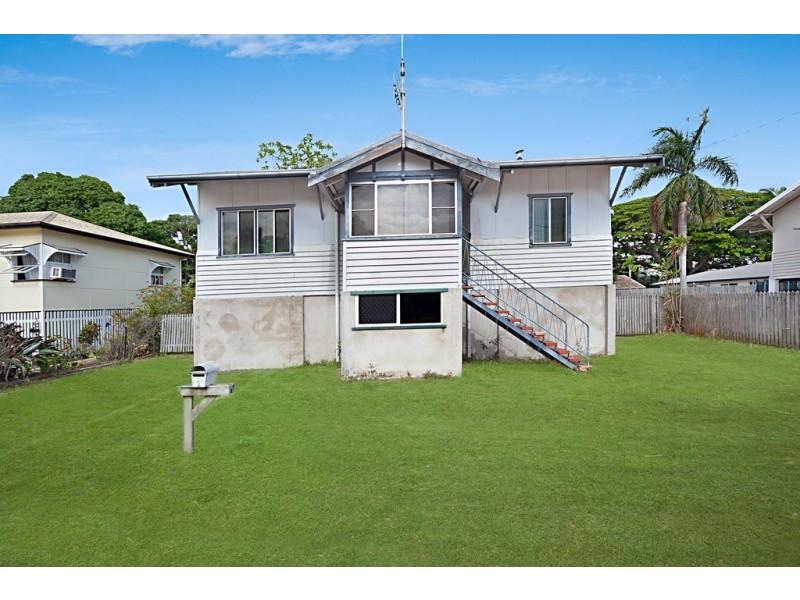 3 Churchill Street, Mundingburra QLD 4812