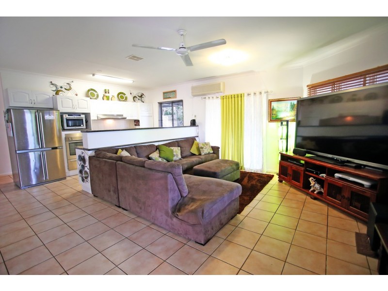 325 Forestry Road, Bluewater QLD 4818