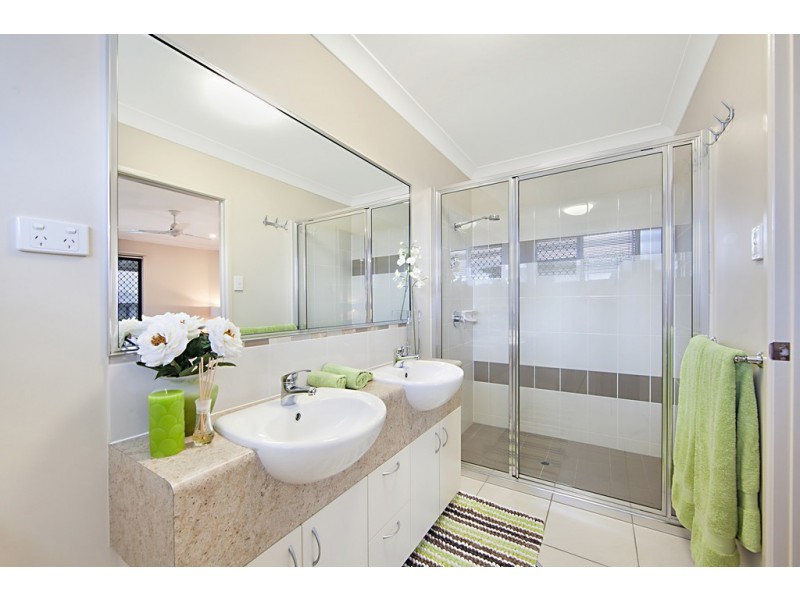 41 Ellsworth Drive, Mount Louisa QLD 4814