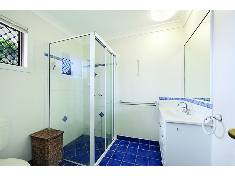 7 Tango Court, Kirwan QLD 4817