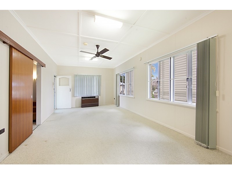 218 Howlett Street, Currajong QLD 4812