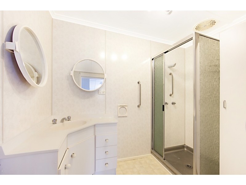 218 Howlett Street, Currajong QLD 4812