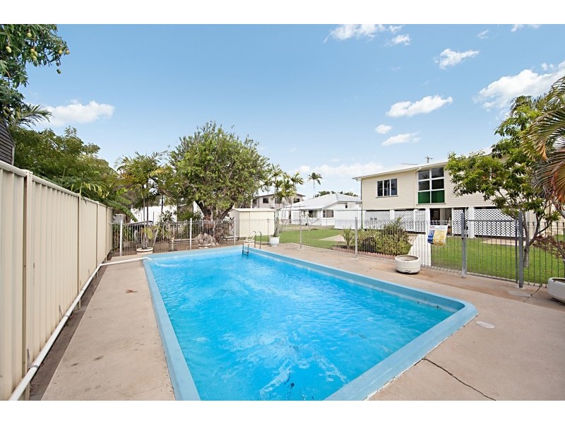 218 Howlett Street, Currajong QLD 4812