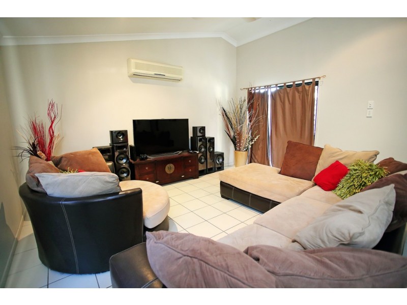 10 Langley Place, Kirwan QLD 4817