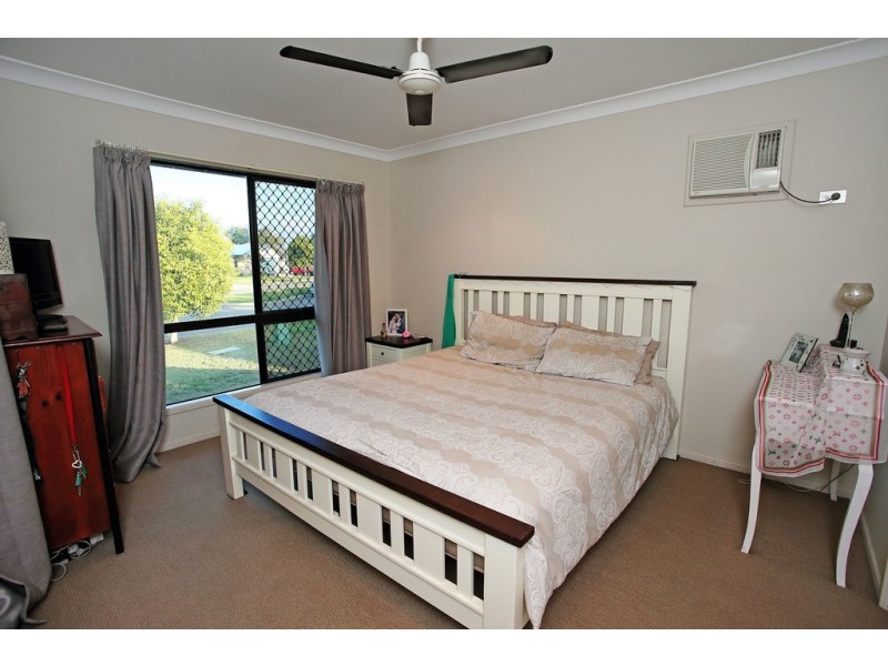 10 Langley Place, Kirwan QLD 4817