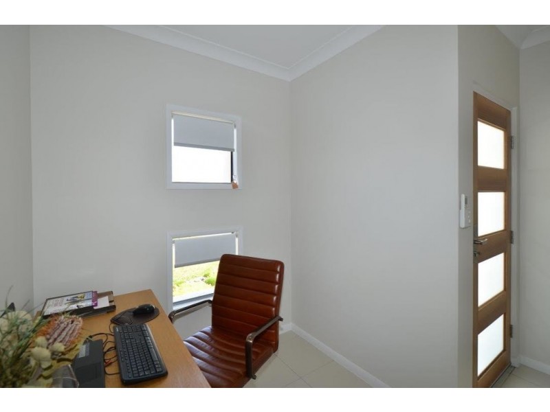 79 Sunhaven Boulevard, Burdell QLD 4818