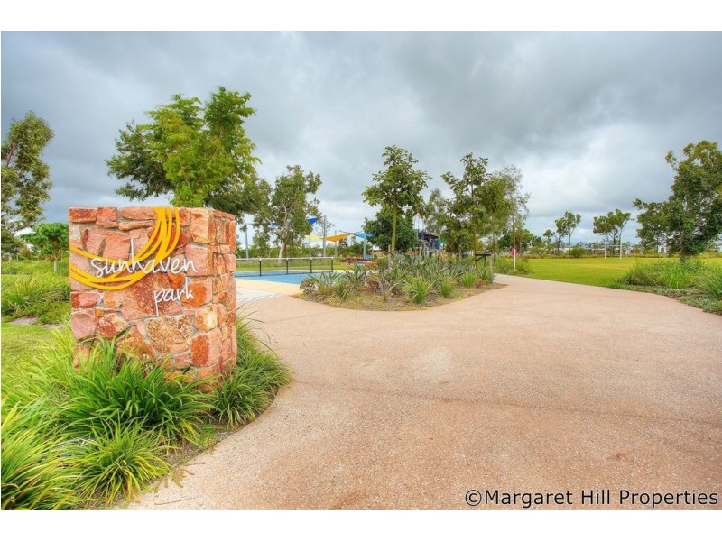 79 Sunhaven Boulevard, Burdell QLD 4818