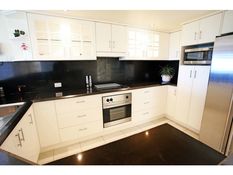 70/1 Stanton Terrace, Townsville City QLD 4810