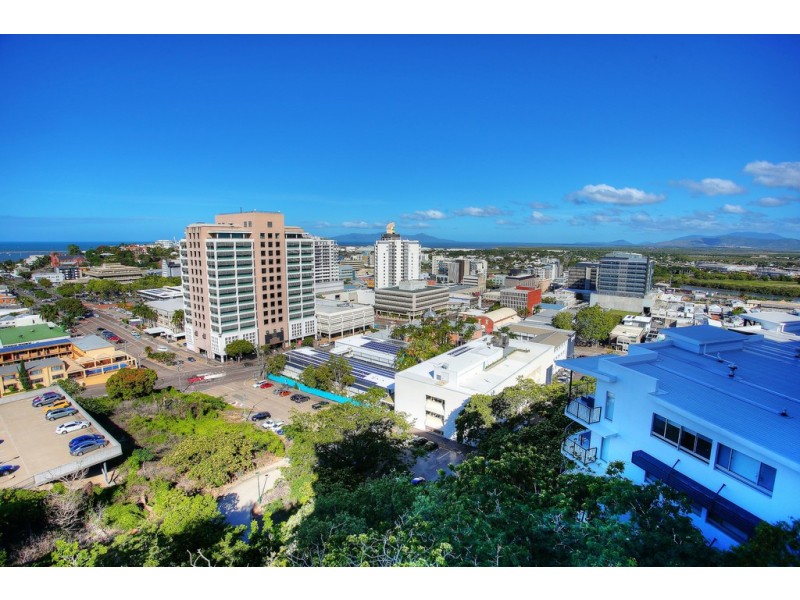 70/1 Stanton Terrace, Townsville City QLD 4810