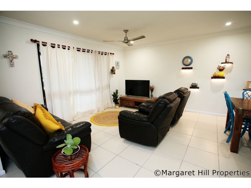 21 Whitsunday Drive, Kirwan QLD 4817