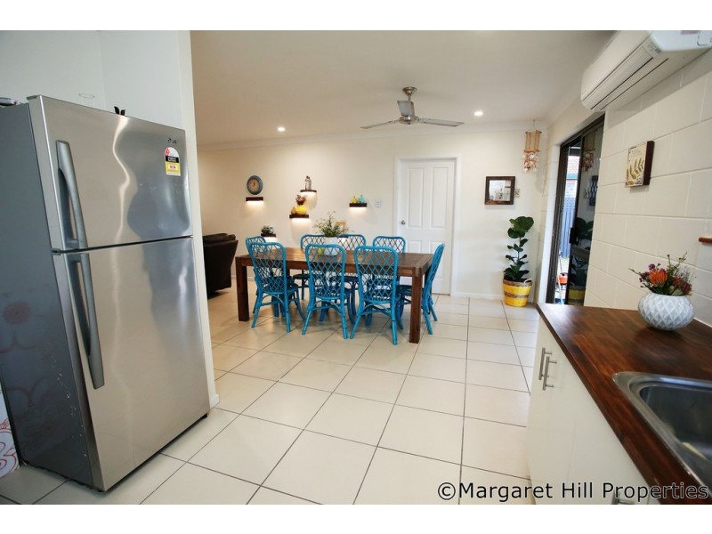 21 Whitsunday Drive, Kirwan QLD 4817