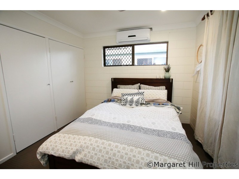 21 Whitsunday Drive, Kirwan QLD 4817
