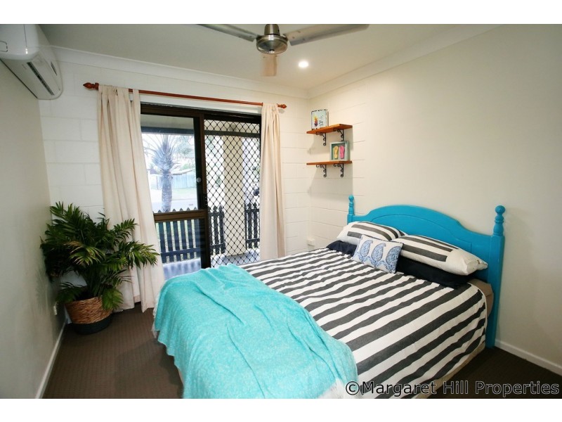 21 Whitsunday Drive, Kirwan QLD 4817