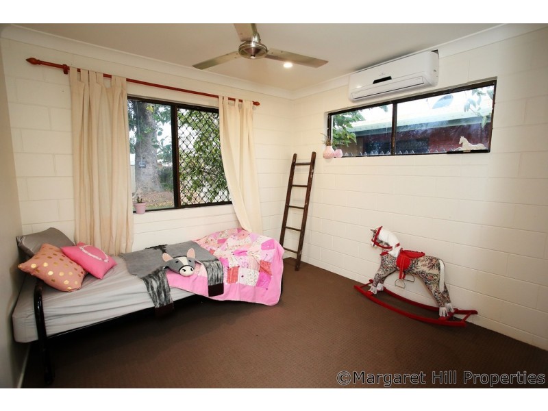 21 Whitsunday Drive, Kirwan QLD 4817