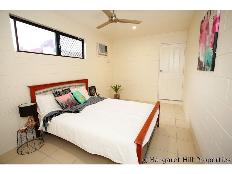 21 Whitsunday Drive, Kirwan QLD 4817