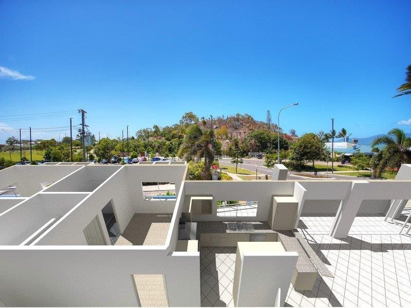 1/120 The Strand, North Ward QLD 4810