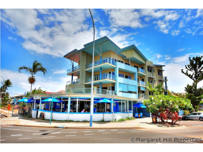 1/120 The Strand, North Ward QLD 4810