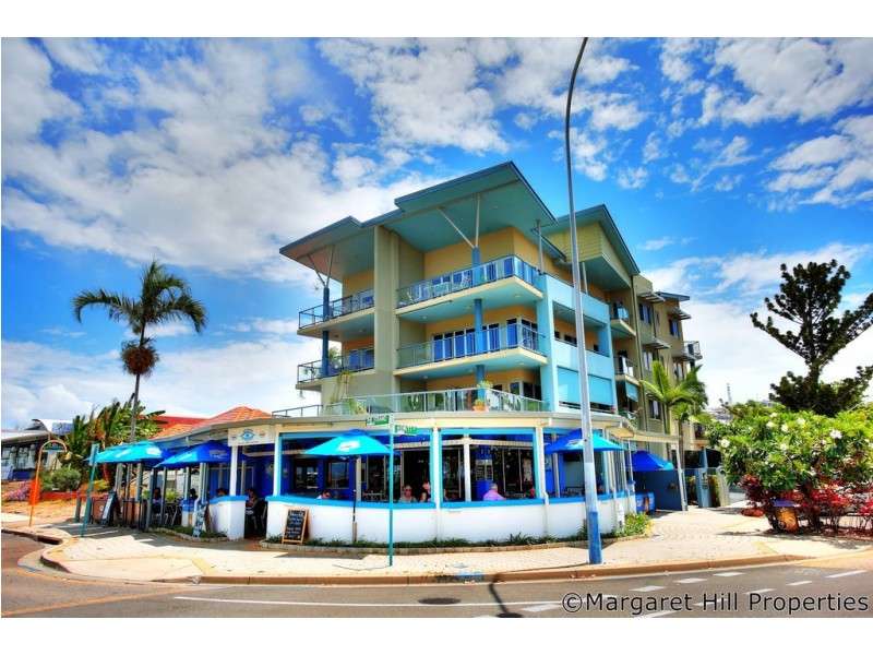 1/120 The Strand, North Ward QLD 4810