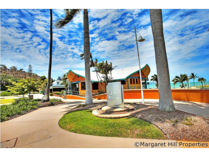 1/120 The Strand, North Ward QLD 4810